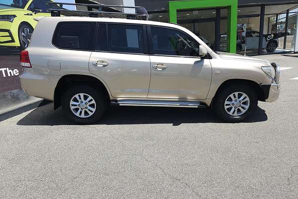 2010 Toyota Landcruiser GXL VDJ200R