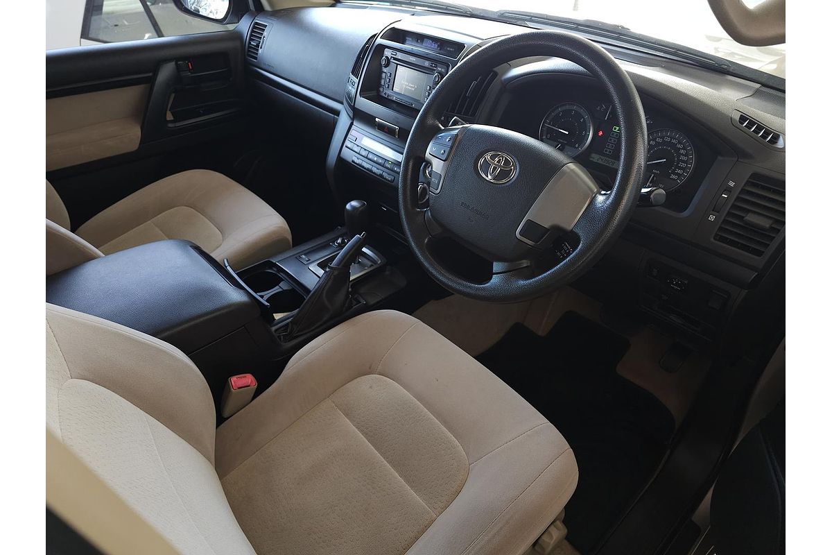 2010 Toyota Landcruiser GXL VDJ200R