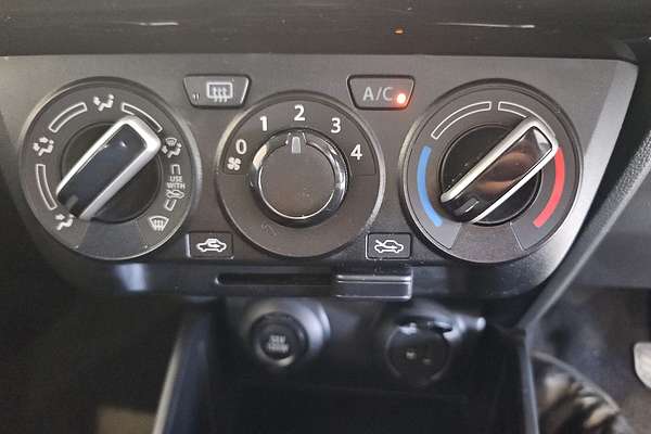 2023 Suzuki Swift GL AZ Series II