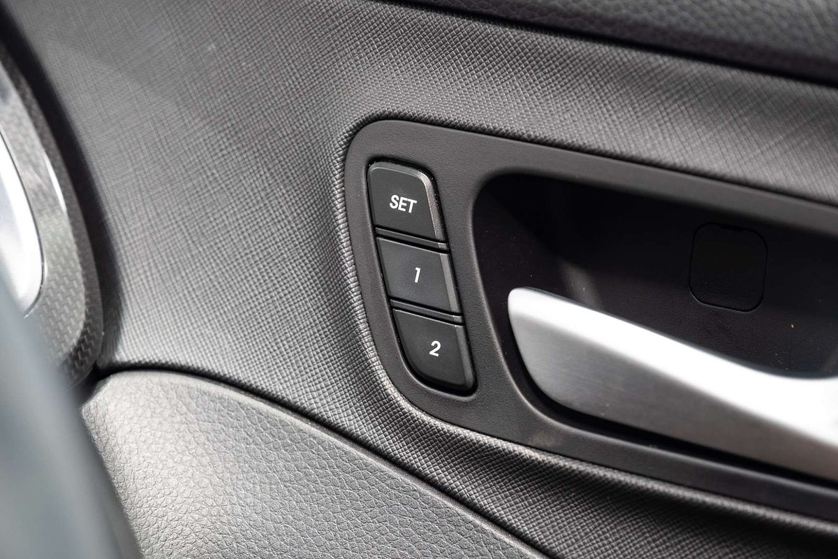 2014 Hyundai Santa Fe Highlander DM