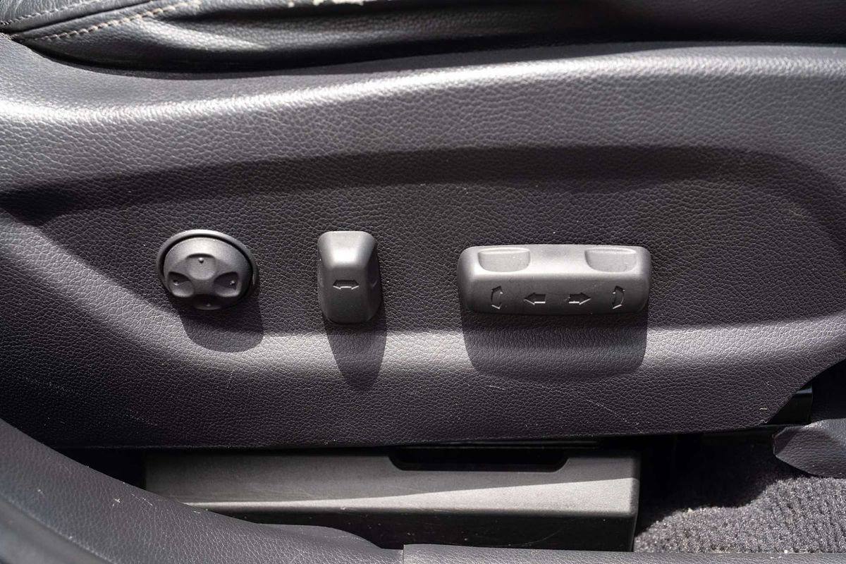 2014 Hyundai Santa Fe Highlander DM