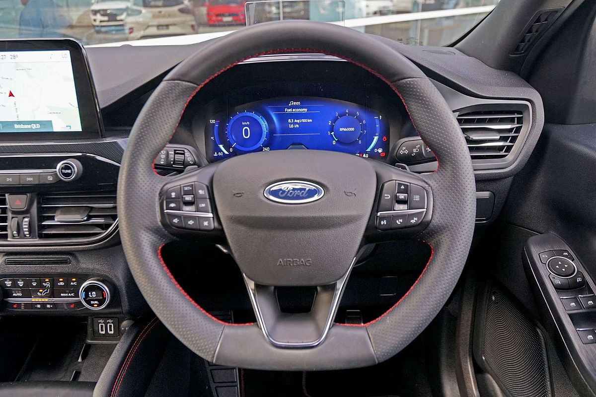 2022 Ford Escape ST-Line ZH