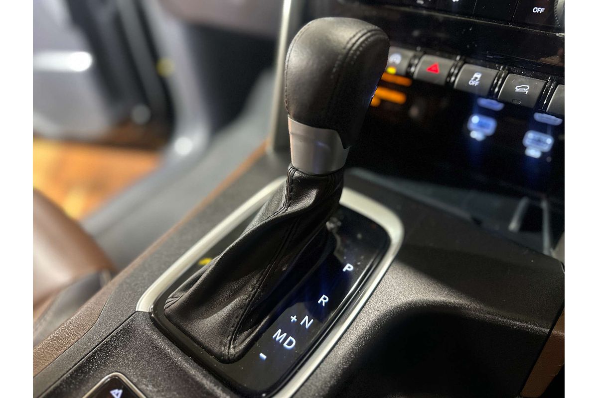 2023 Mahindra Scorpio Z8L