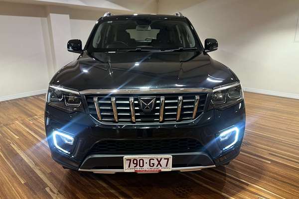 2023 Mahindra Scorpio Z8L