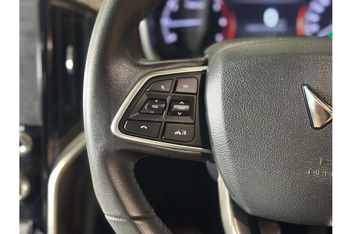 2023 Mahindra Scorpio Z8L