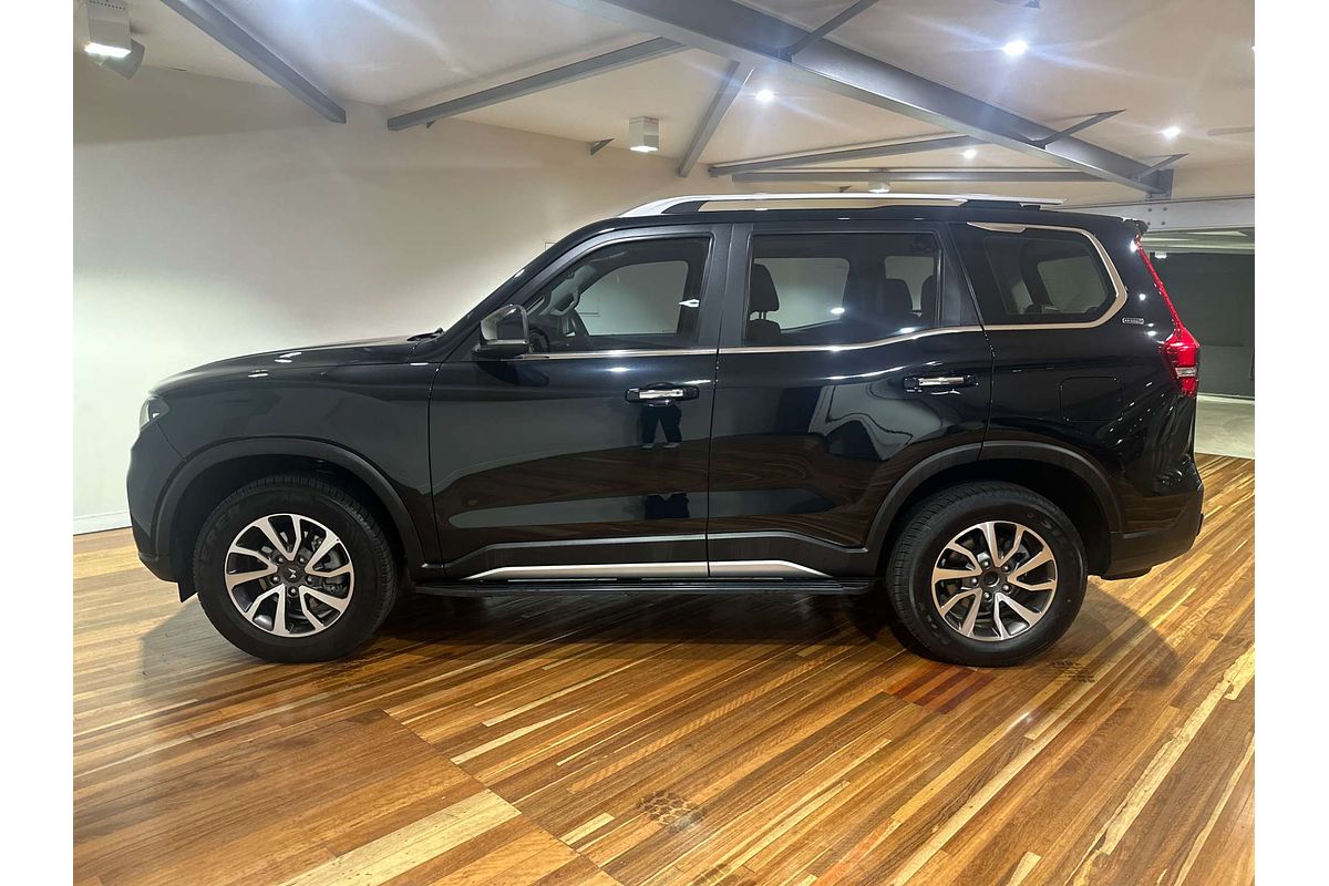 2023 Mahindra Scorpio Z8L