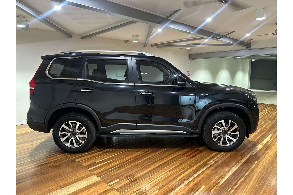 2023 Mahindra Scorpio Z8L