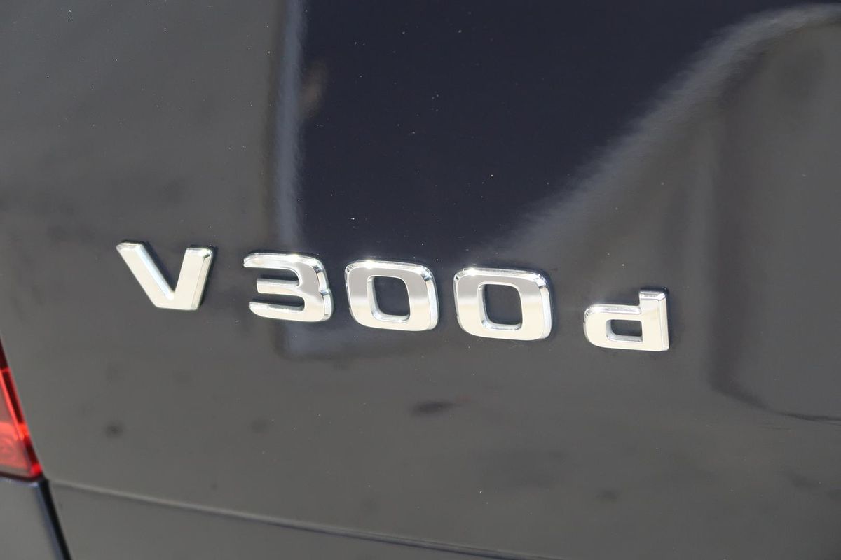 2022 Mercedes-Benz V-Class V300 d AMG Avantgarde 447