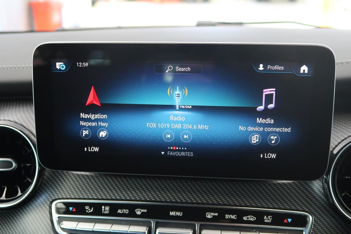 2022 Mercedes-Benz V-Class V300 d AMG Avantgarde 447