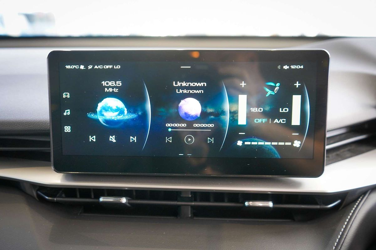 2024 GWM Haval H6 Lux Hybrid B01