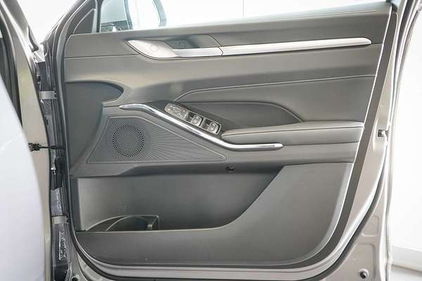 2024 GWM Haval H6 Lux Hybrid B01