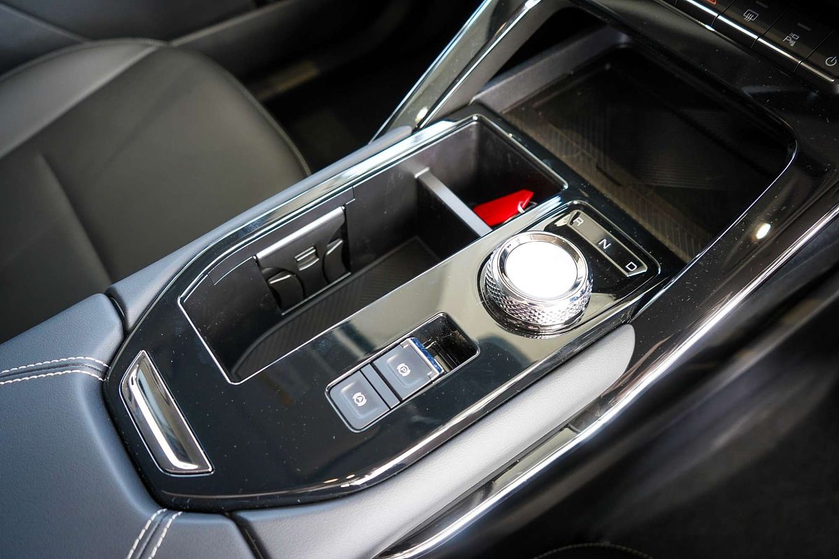 2024 GWM Haval H6 Lux Hybrid B01