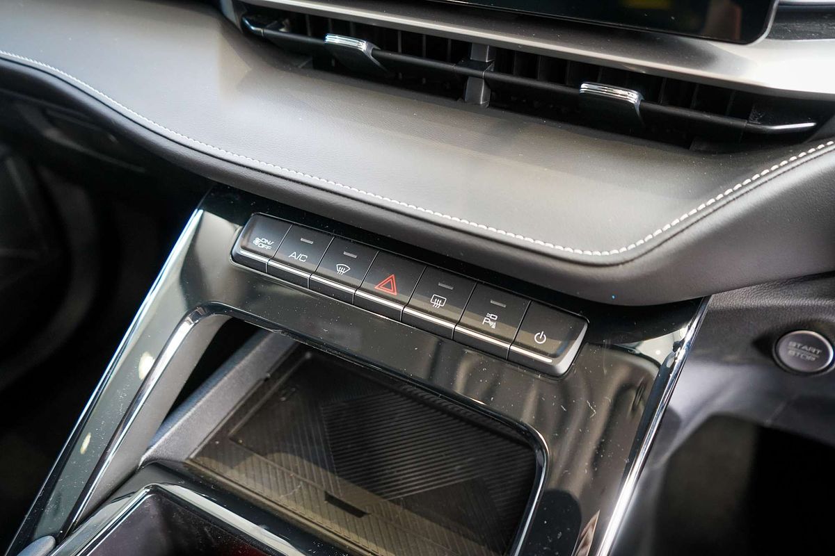 2024 GWM Haval H6 Lux Hybrid B01