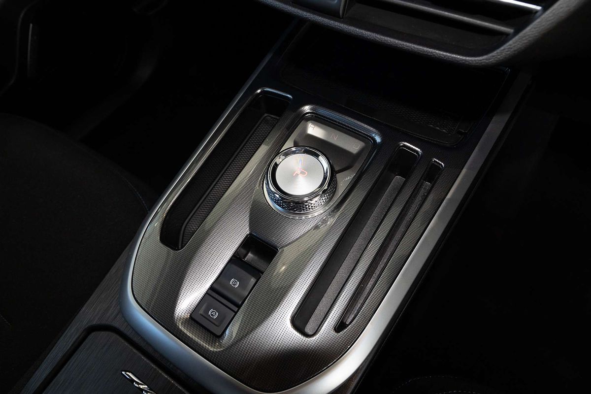 2024 GWM Haval Jolion Premium Hybrid A02