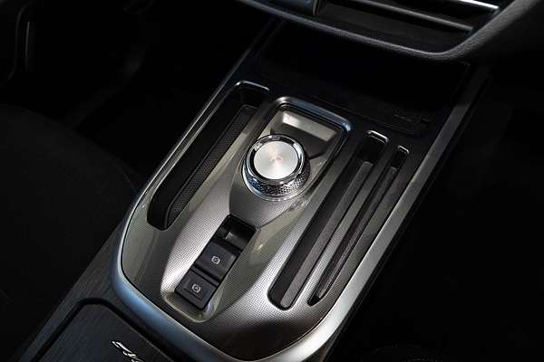 2024 GWM Haval Jolion Premium Hybrid A02