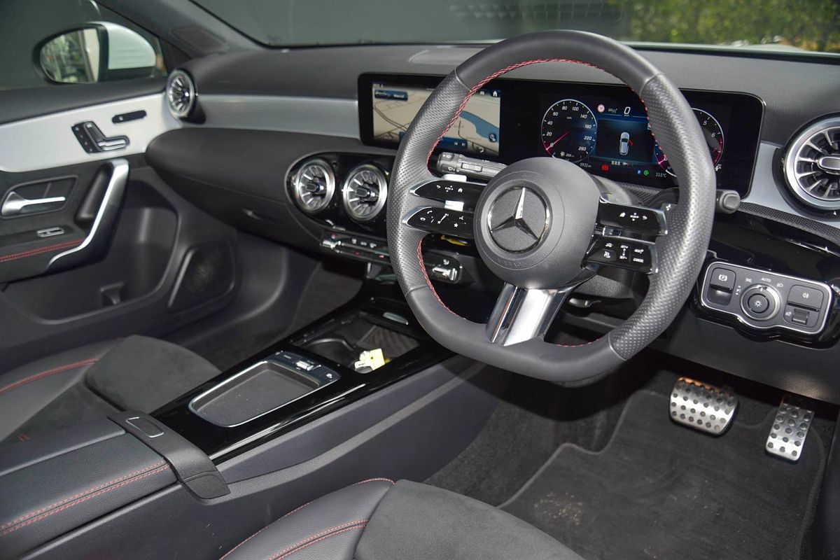 2023 Mercedes-Benz A-Class A200 W177