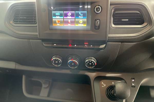 2024 Renault Master Pro 110kW X62 Phase 2 SWB