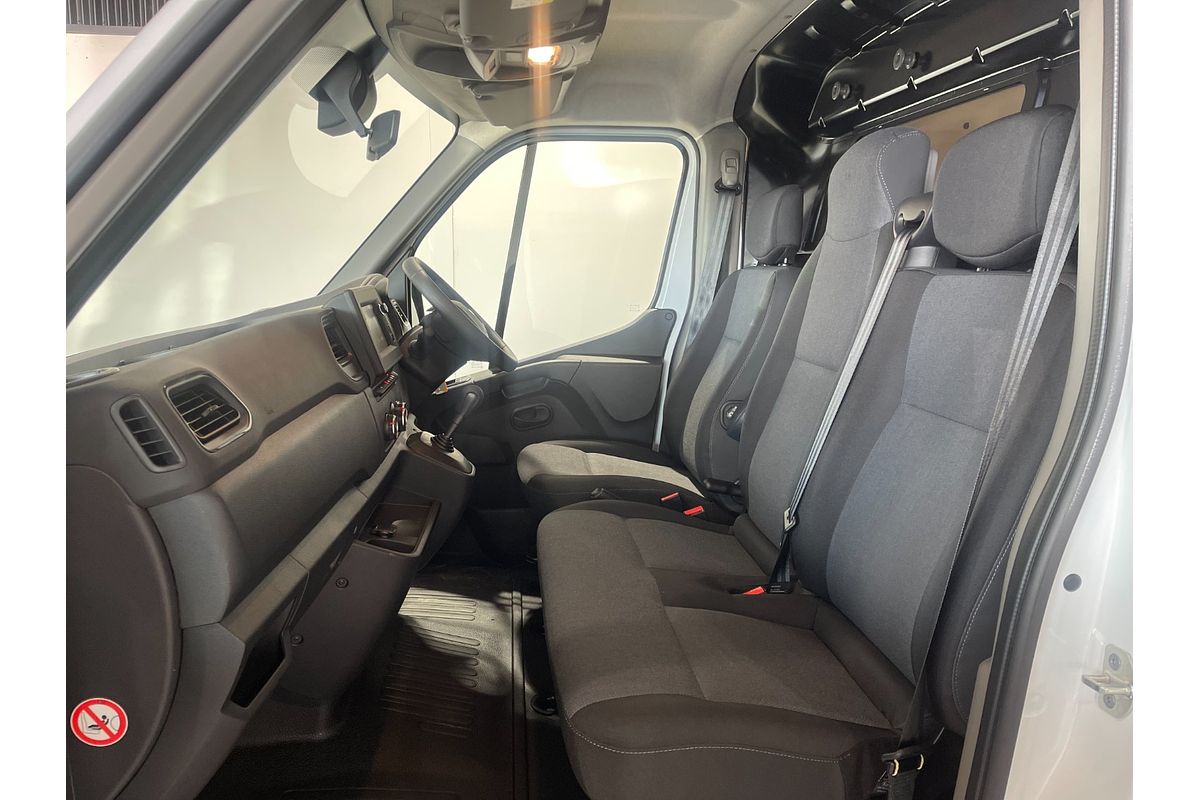 2024 Renault Master Pro 110kW X62 Phase 2 SWB