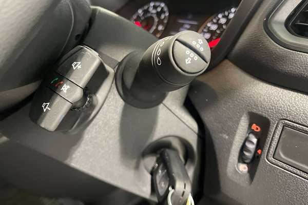 2024 Renault Master Pro 110kW X62 Phase 2 SWB