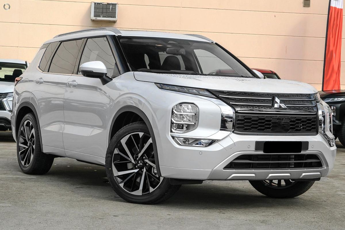 2024 Mitsubishi Outlander Zm