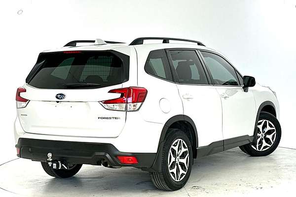 2021 Subaru Forester 2.5i S5