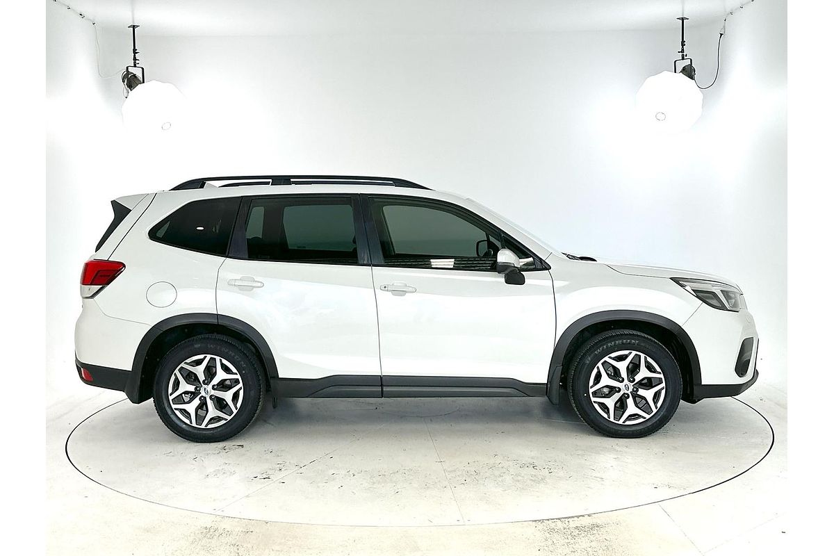 2021 Subaru Forester 2.5i S5