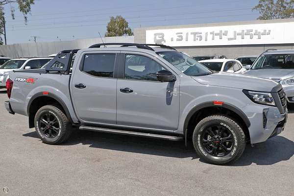 2024 Nissan Navara