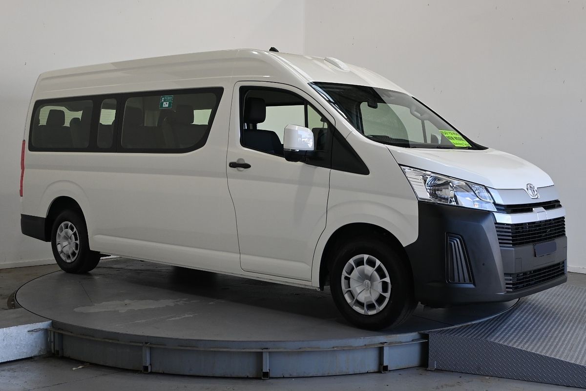 2024 Toyota Hiace bus 9633060G1