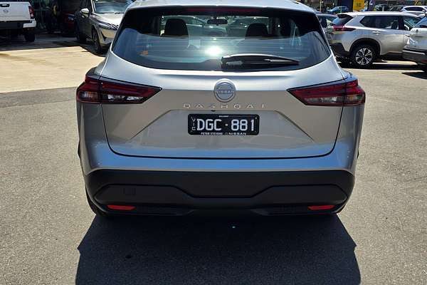 2024 Nissan QASHQAI ST+ J12