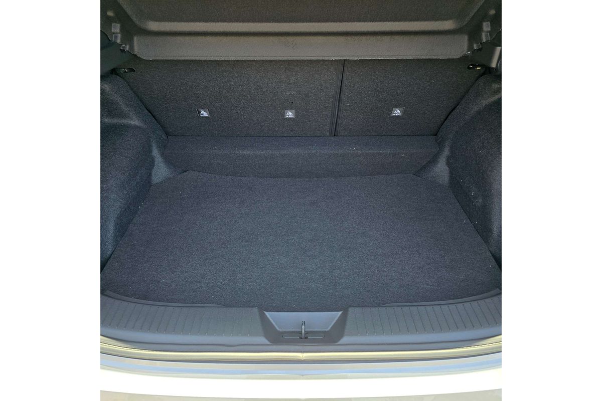 2024 Nissan QASHQAI ST+ J12