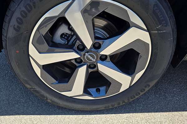 2024 Nissan QASHQAI ST+ J12