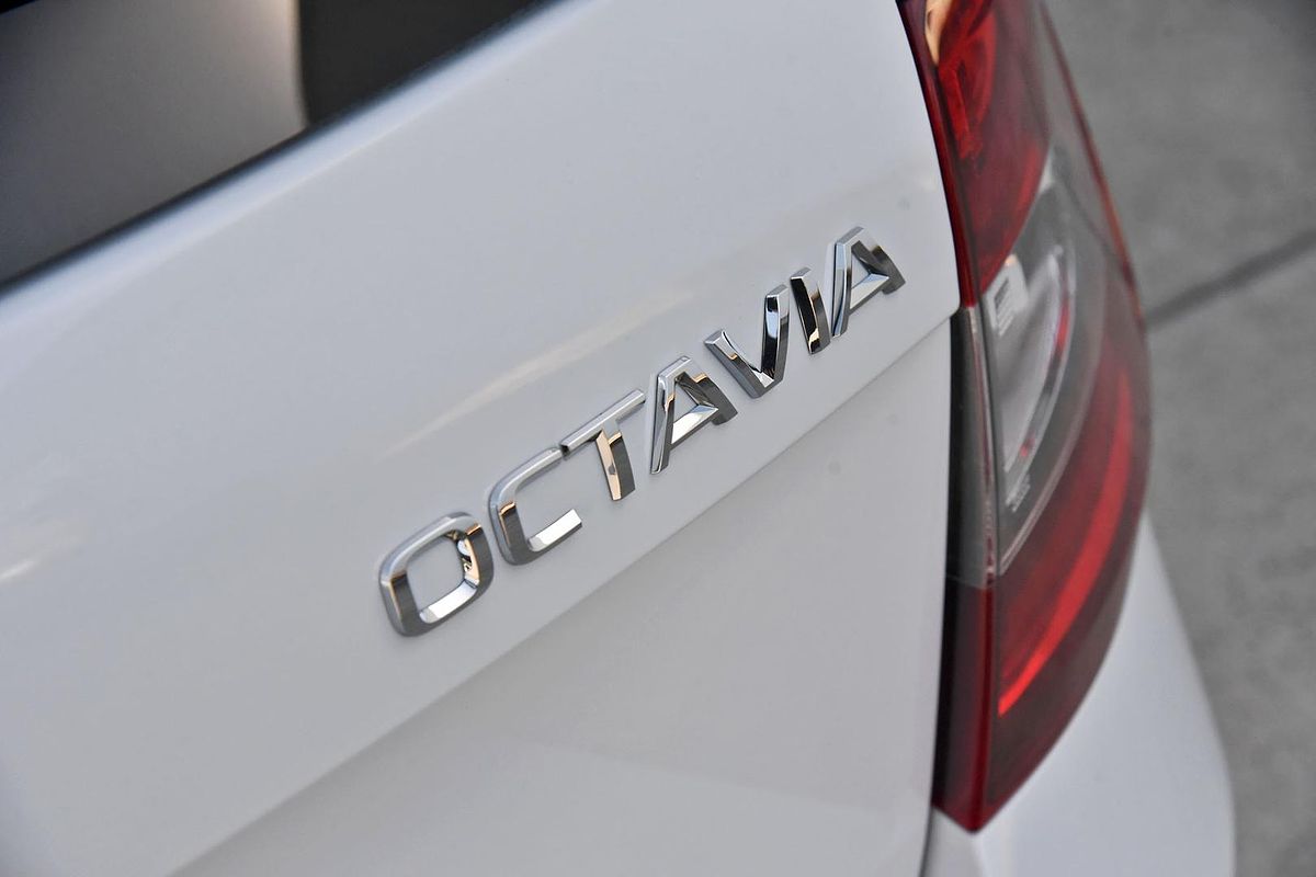 2019 SKODA Octavia RS 245 NE