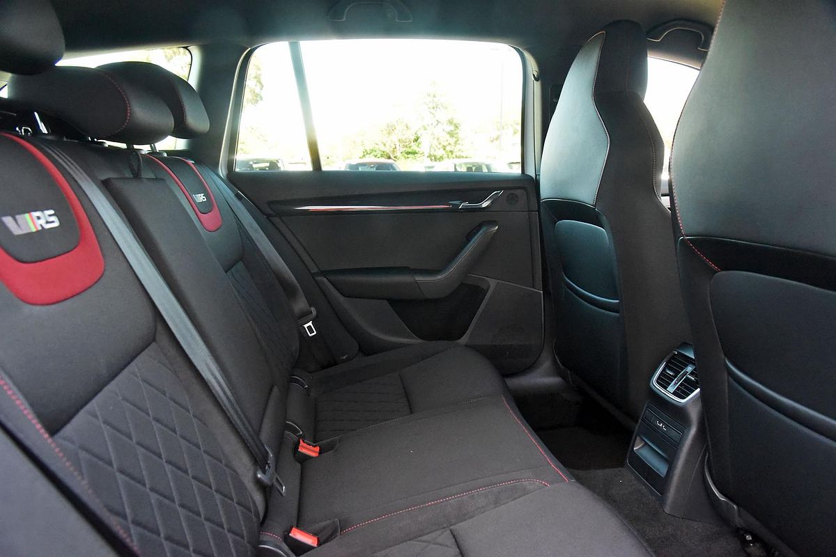 2019 SKODA Octavia RS 245 NE