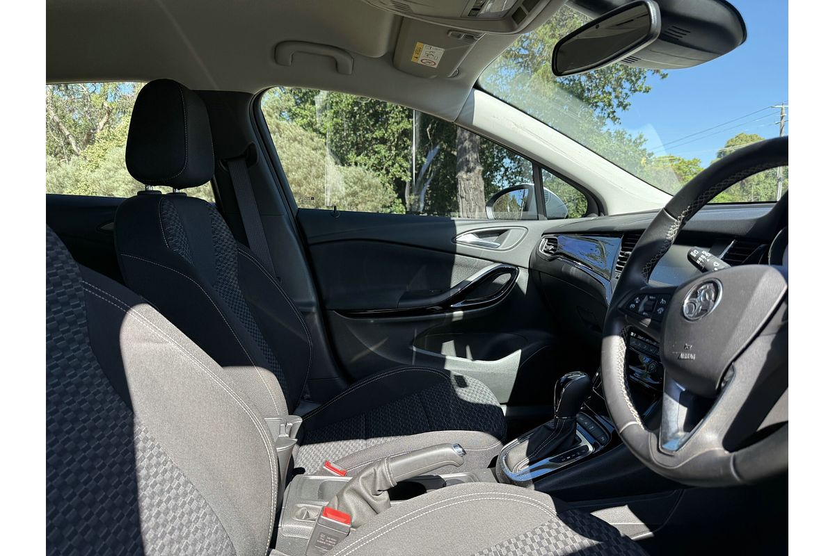 2018 Holden Astra R+ BK