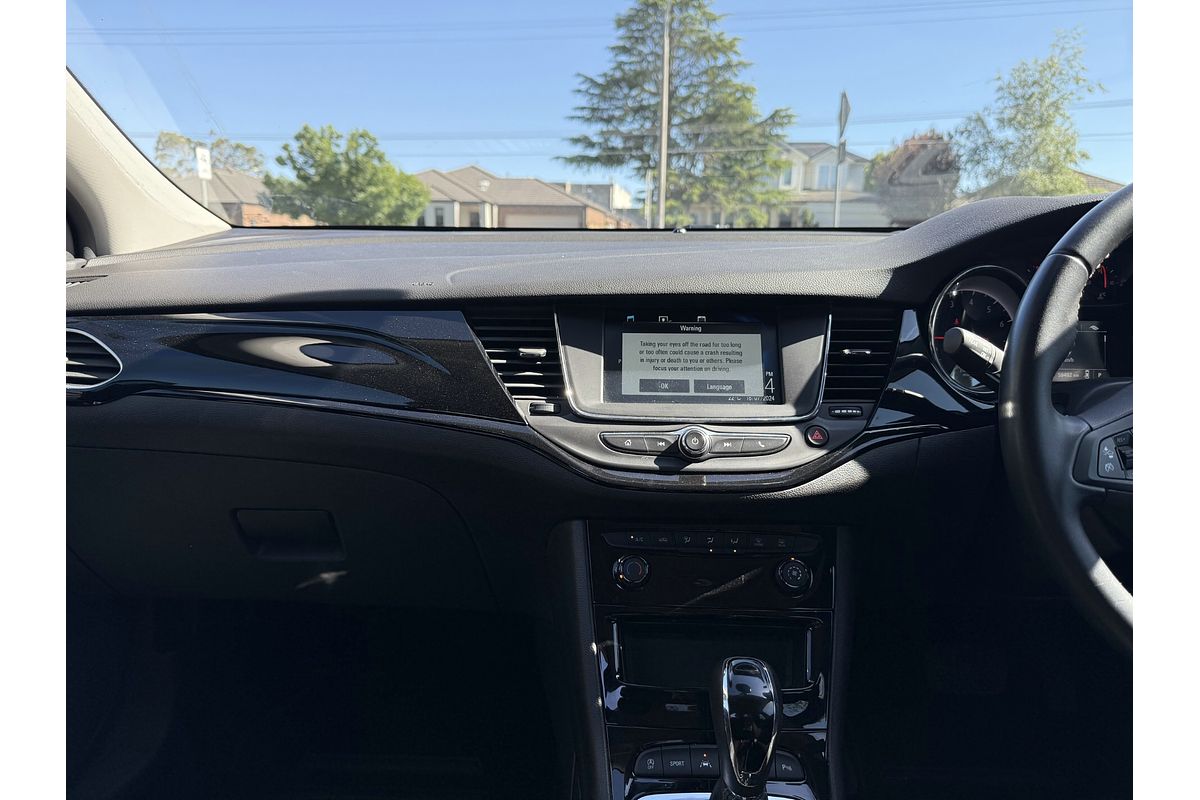 2018 Holden Astra R+ BK