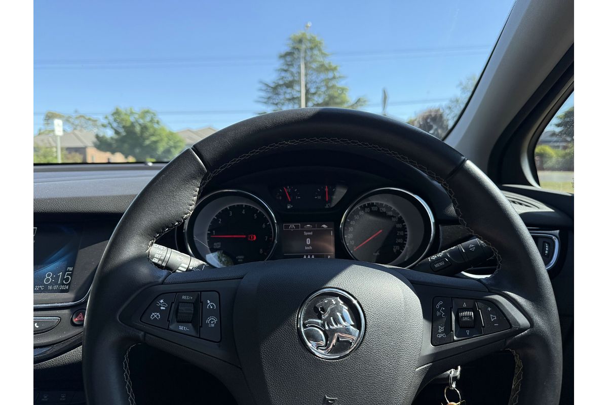 2018 Holden Astra R+ BK