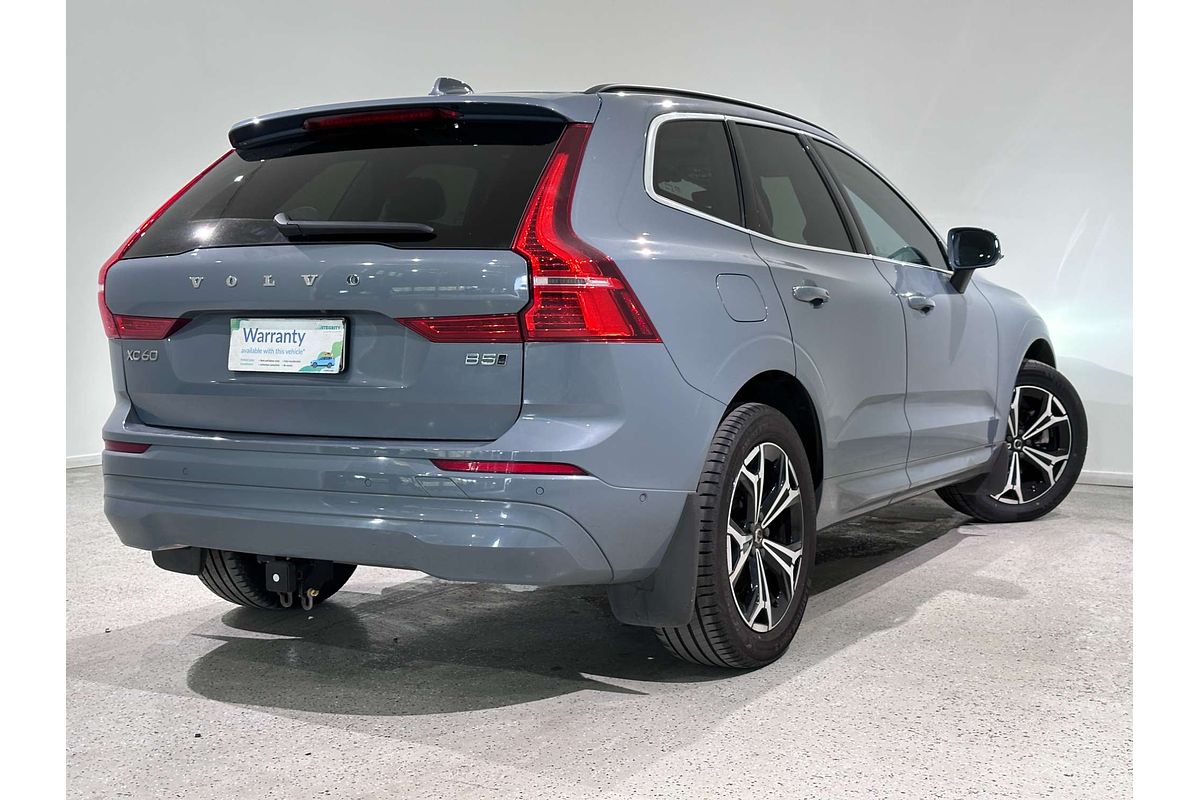 2021 Volvo XC60 B5 Momentum