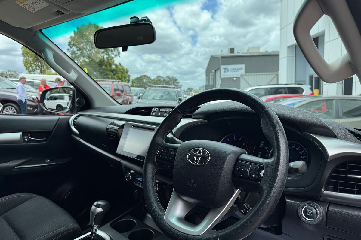 2018 Toyota Hilux SR5 GUN126R 4X4