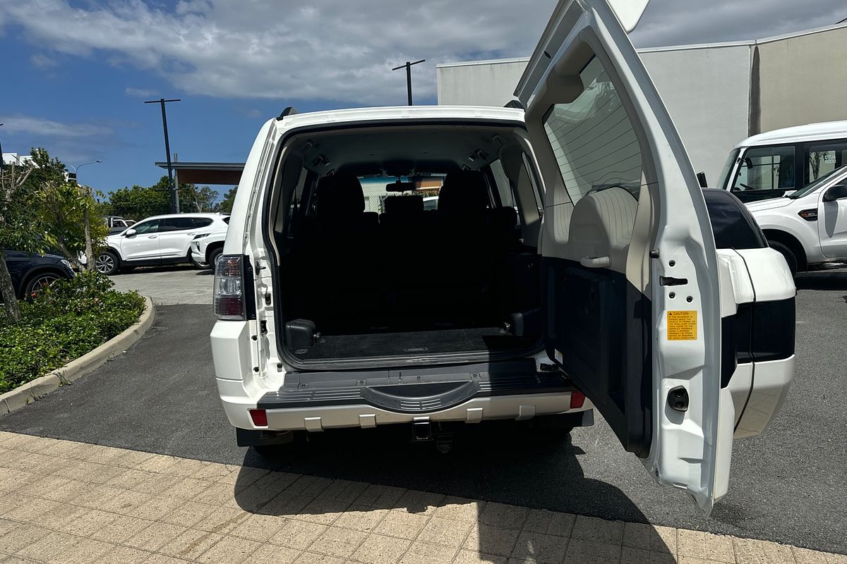 2019 Mitsubishi Pajero GLX NX