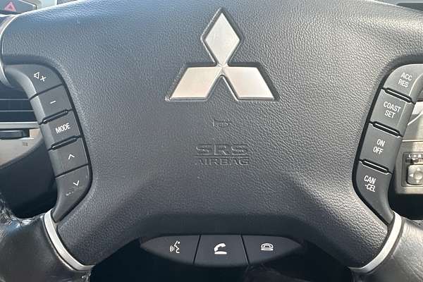 2019 Mitsubishi Pajero GLX NX