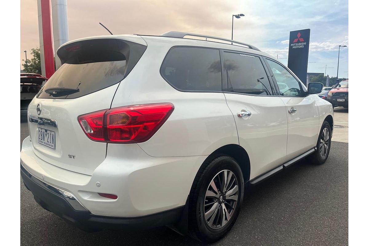 2017 Nissan Pathfinder ST R52 Series II