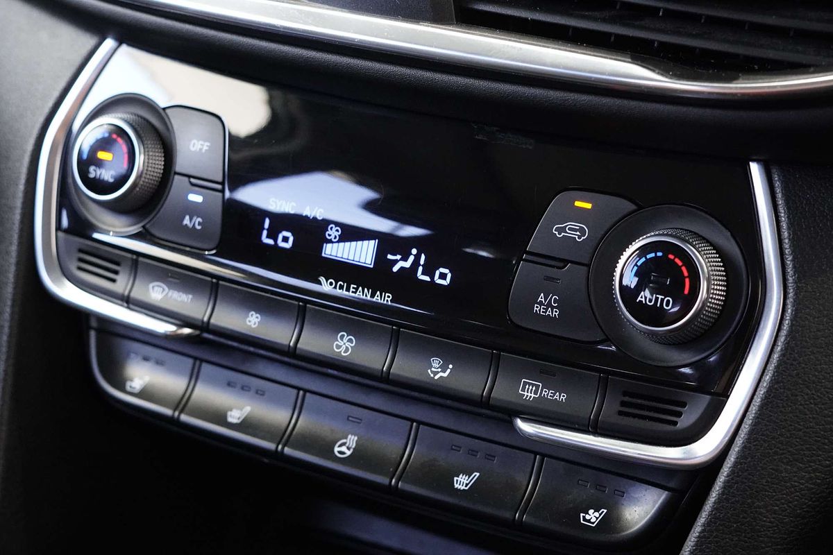 2018 Hyundai Santa Fe Highlander TM