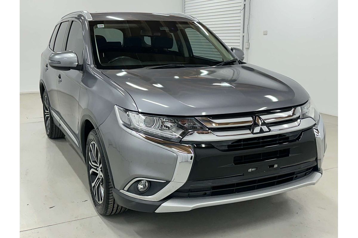 2017 Mitsubishi Outlander LS Safety Pack ZK