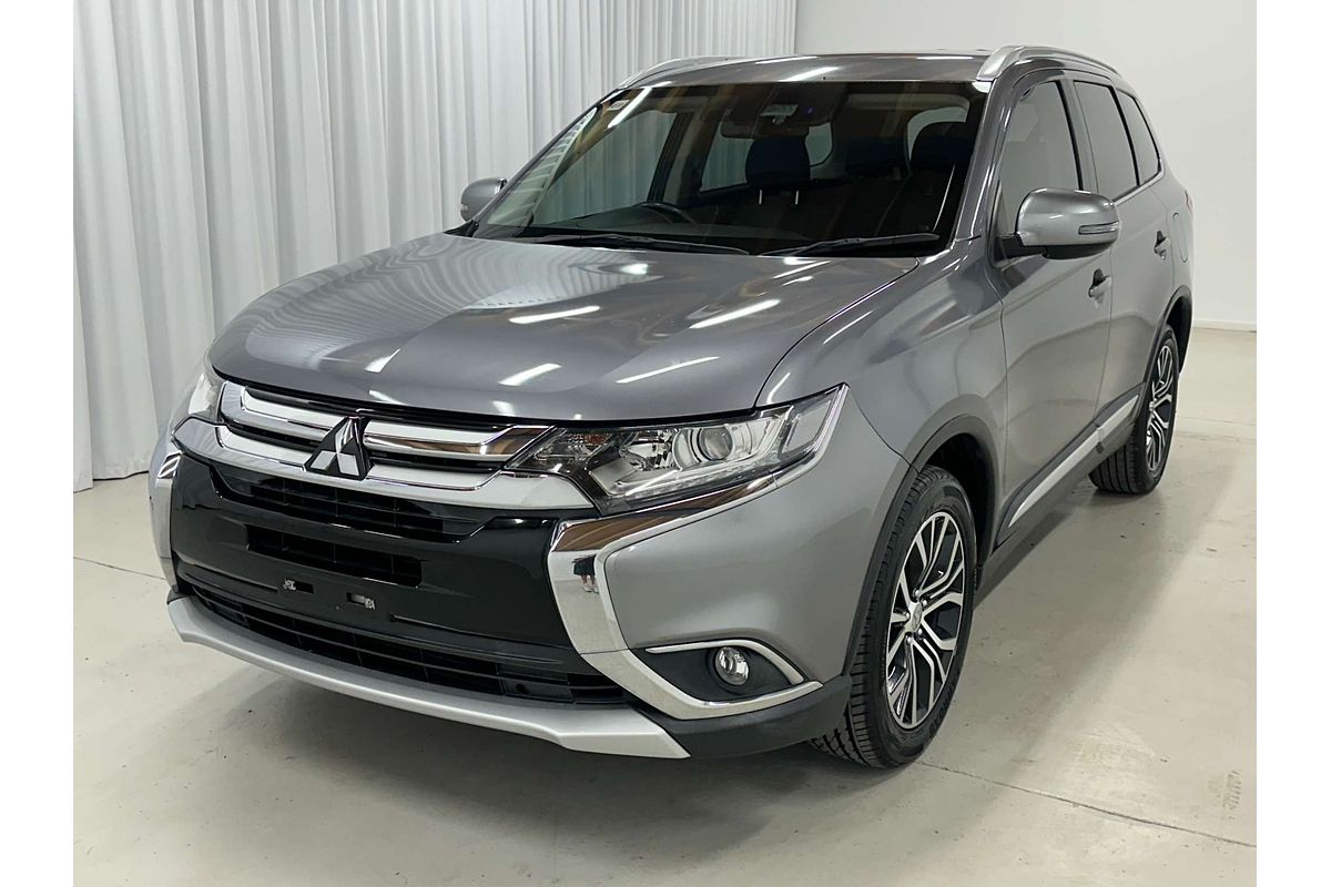 2017 Mitsubishi Outlander LS Safety Pack ZK