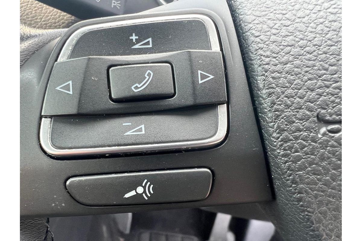 2012 Volkswagen Golf 103TDI Comfortline VI