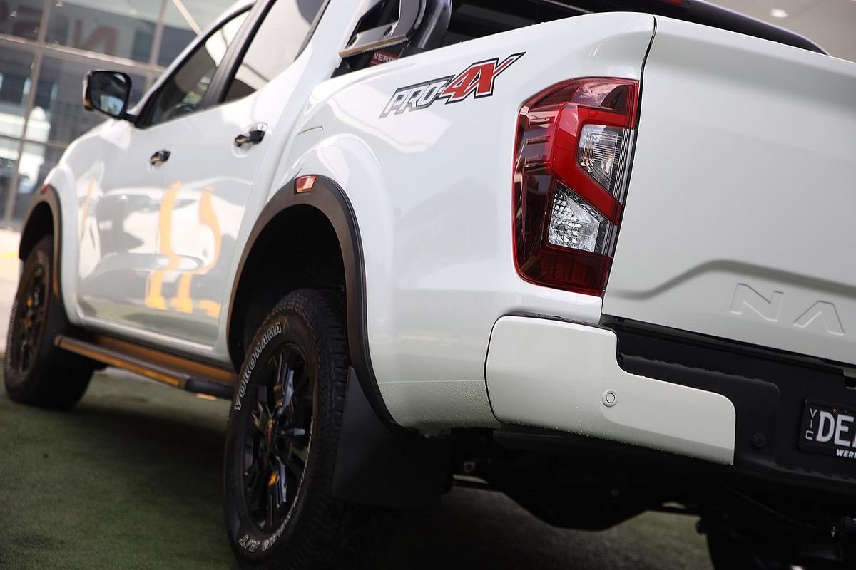 2024 Nissan Navara PRO-4X D23 4X4