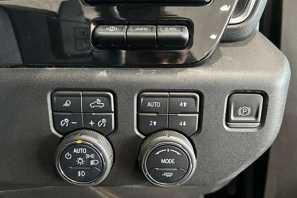 2023 Chevrolet Silverado 1500 LTZ Premium W/Tech Pack T1 4X4