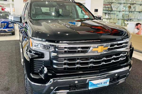 2023 Chevrolet Silverado 1500 LTZ Premium W/Tech Pack T1 4X4