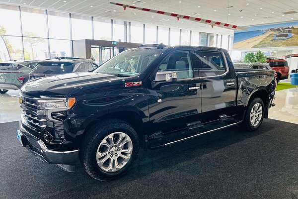 2023 Chevrolet Silverado 1500 LTZ Premium W/Tech Pack T1 4X4