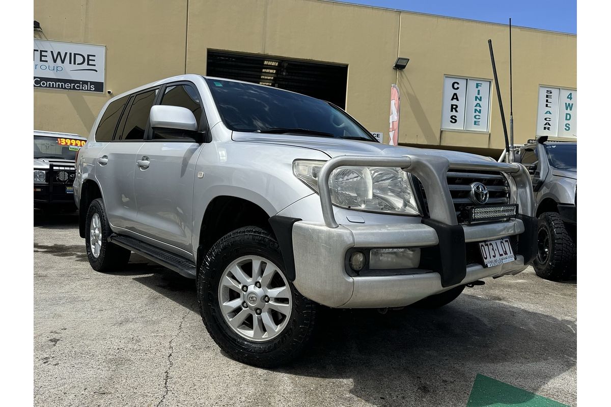 2007 Toyota Landcruiser Sahara (4x4) VDJ200R